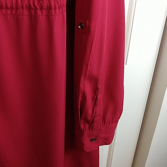 Red LS Drawstring Shirttail Adj. Sleeve Dress - Picture 6 of 12
